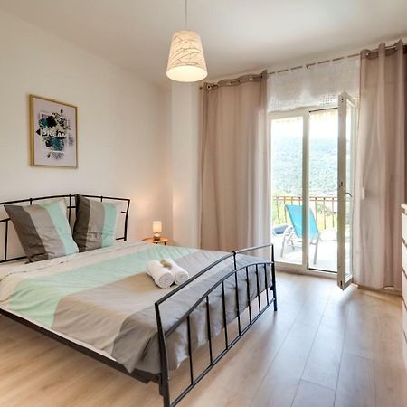 Cozy Apartment Stana In Grebastica ชิเบนิก ภายนอก รูปภาพ