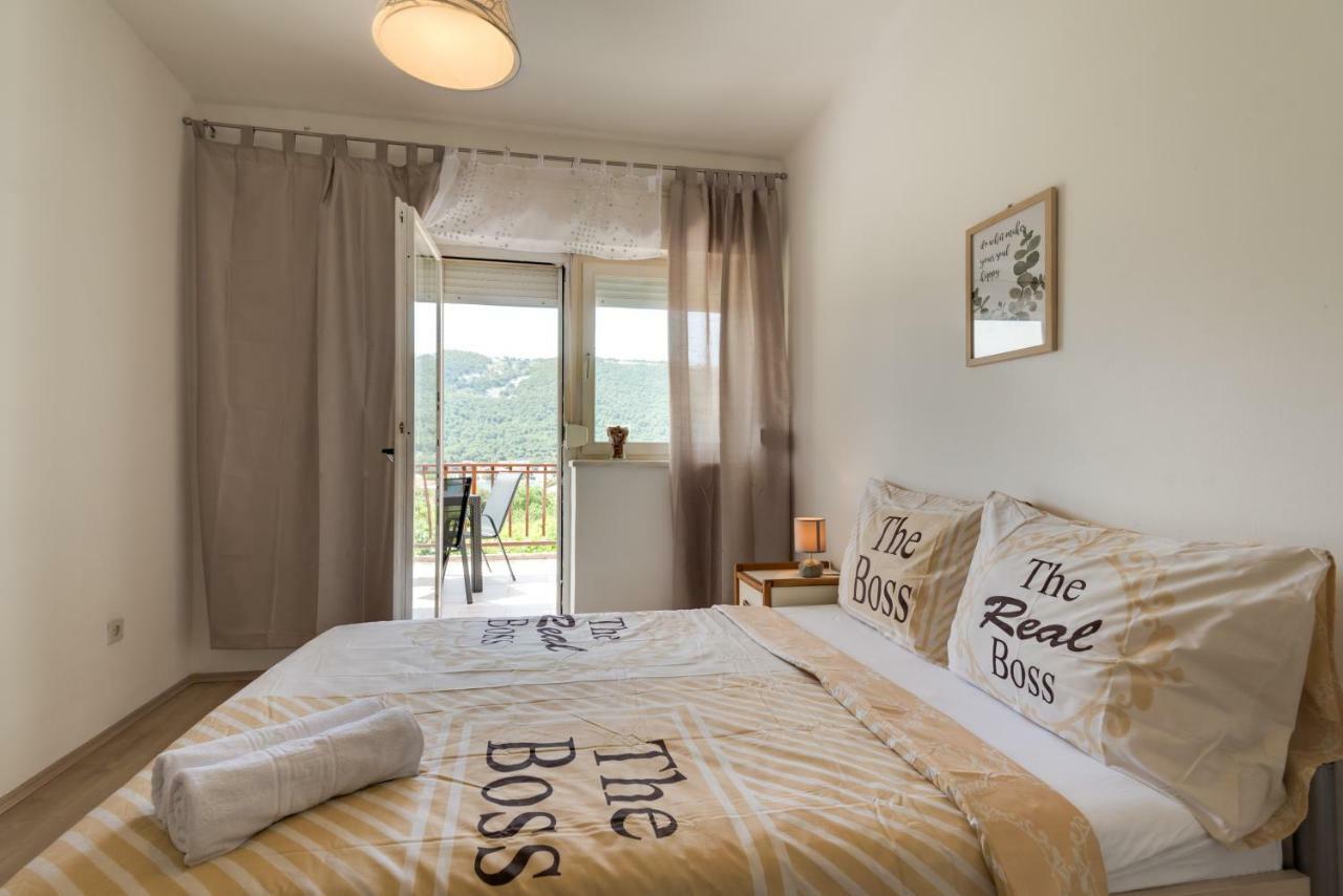 Cozy Apartment Stana In Grebastica ชิเบนิก ภายนอก รูปภาพ