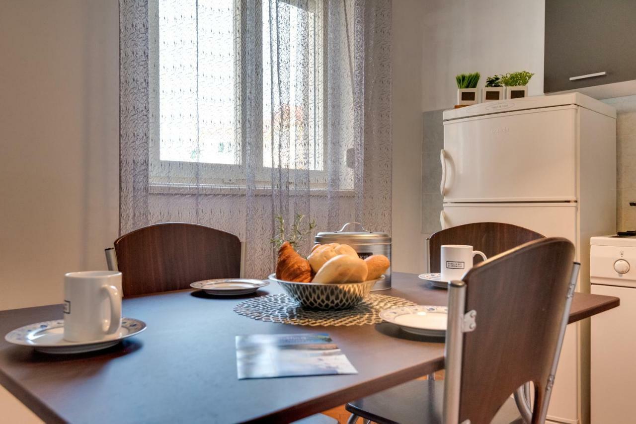 Cozy Apartment Stana In Grebastica ชิเบนิก ภายนอก รูปภาพ