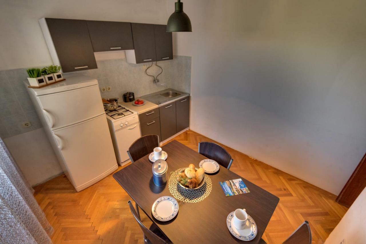 Cozy Apartment Stana In Grebastica ชิเบนิก ภายนอก รูปภาพ