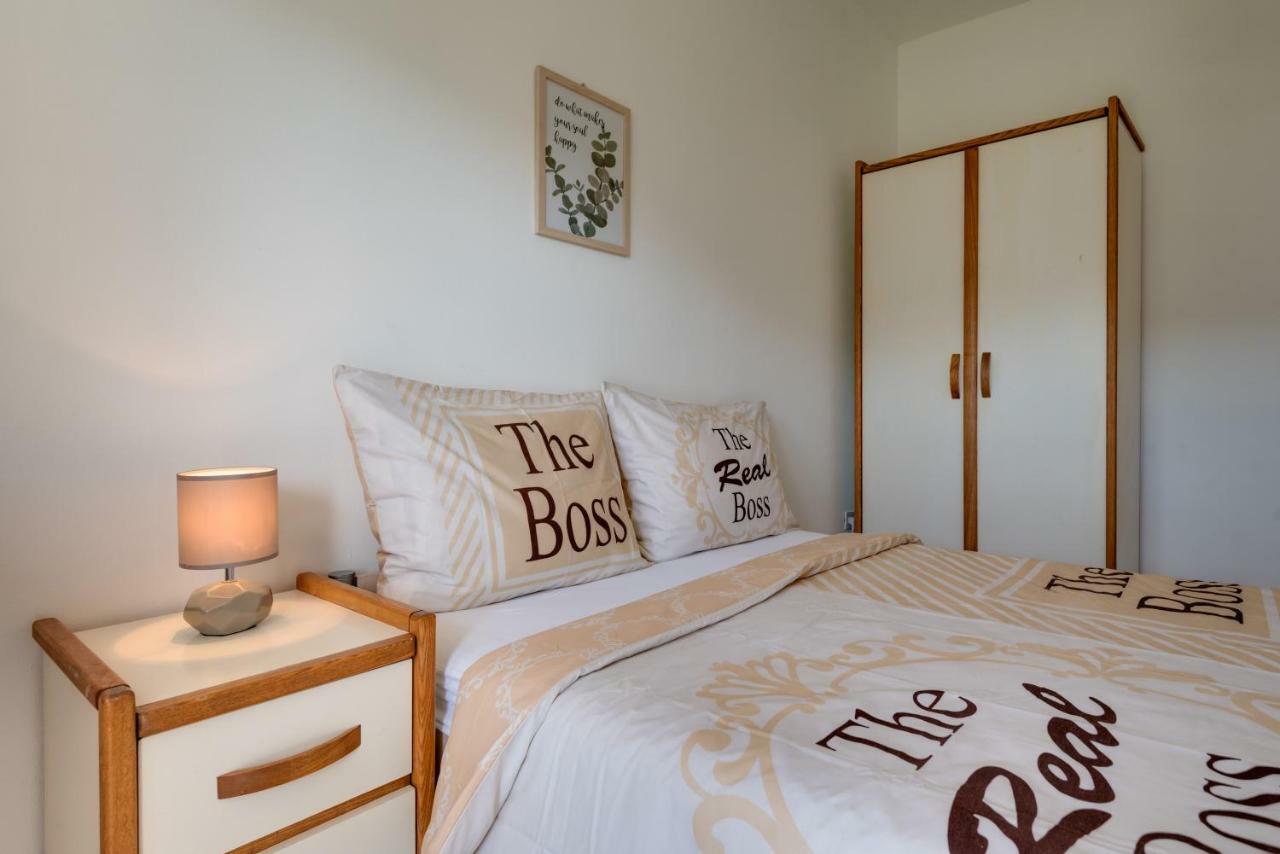 Cozy Apartment Stana In Grebastica ชิเบนิก ภายนอก รูปภาพ