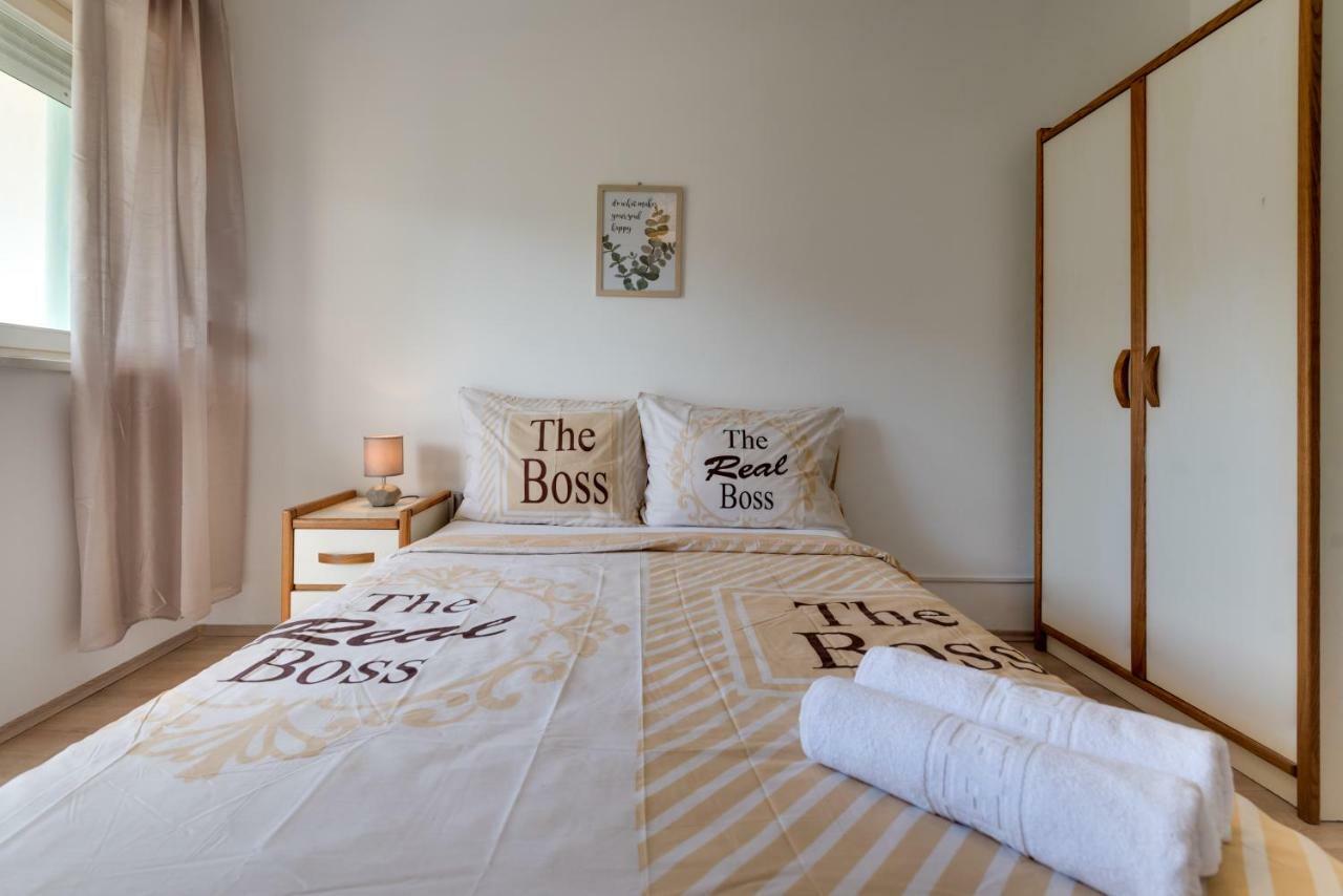 Cozy Apartment Stana In Grebastica ชิเบนิก ภายนอก รูปภาพ