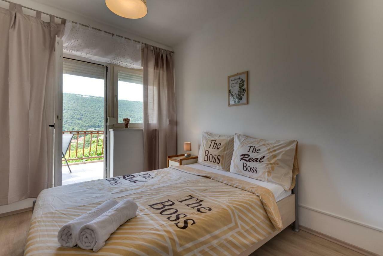 Cozy Apartment Stana In Grebastica ชิเบนิก ภายนอก รูปภาพ